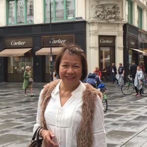 Meet your Posher, Ofelia